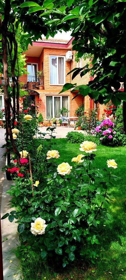 Green Garden Tiflis Exterior foto